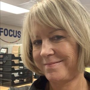 Meet your Posher, Jeannie